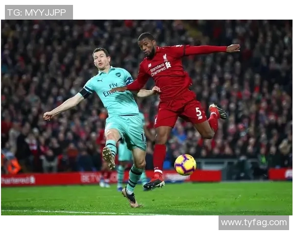 意甲激战：里昂逆转多特蒙德引发争议判罚全场沸腾