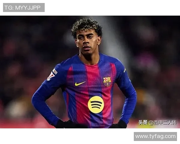 西甲惊天冷门里昂大胜巴萨引发全场震撼