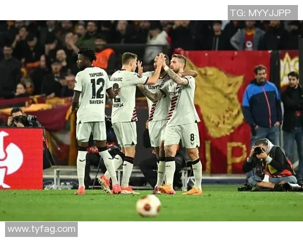 切尔西逆转多特蒙德上演欧联杯经典战役全场沸腾