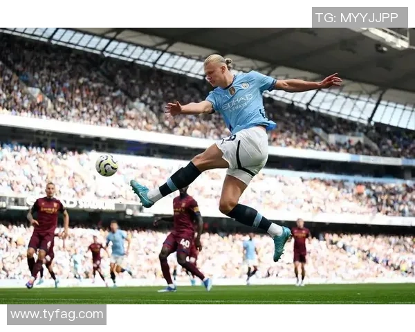 中超精彩对决里昂大胜曼城帽子戏法引爆全场十大进球回顾